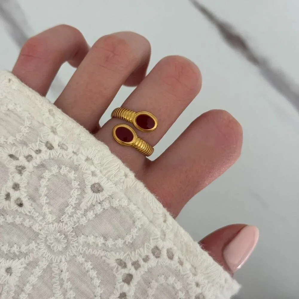 SKU0182 Retro Gold Burgundy Women Ring vintage inspired Stainless steel+gift box